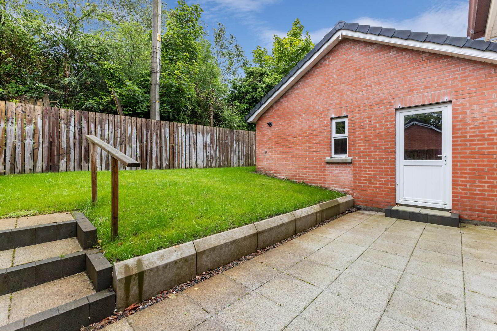 65 Mosside Road 27 of 32