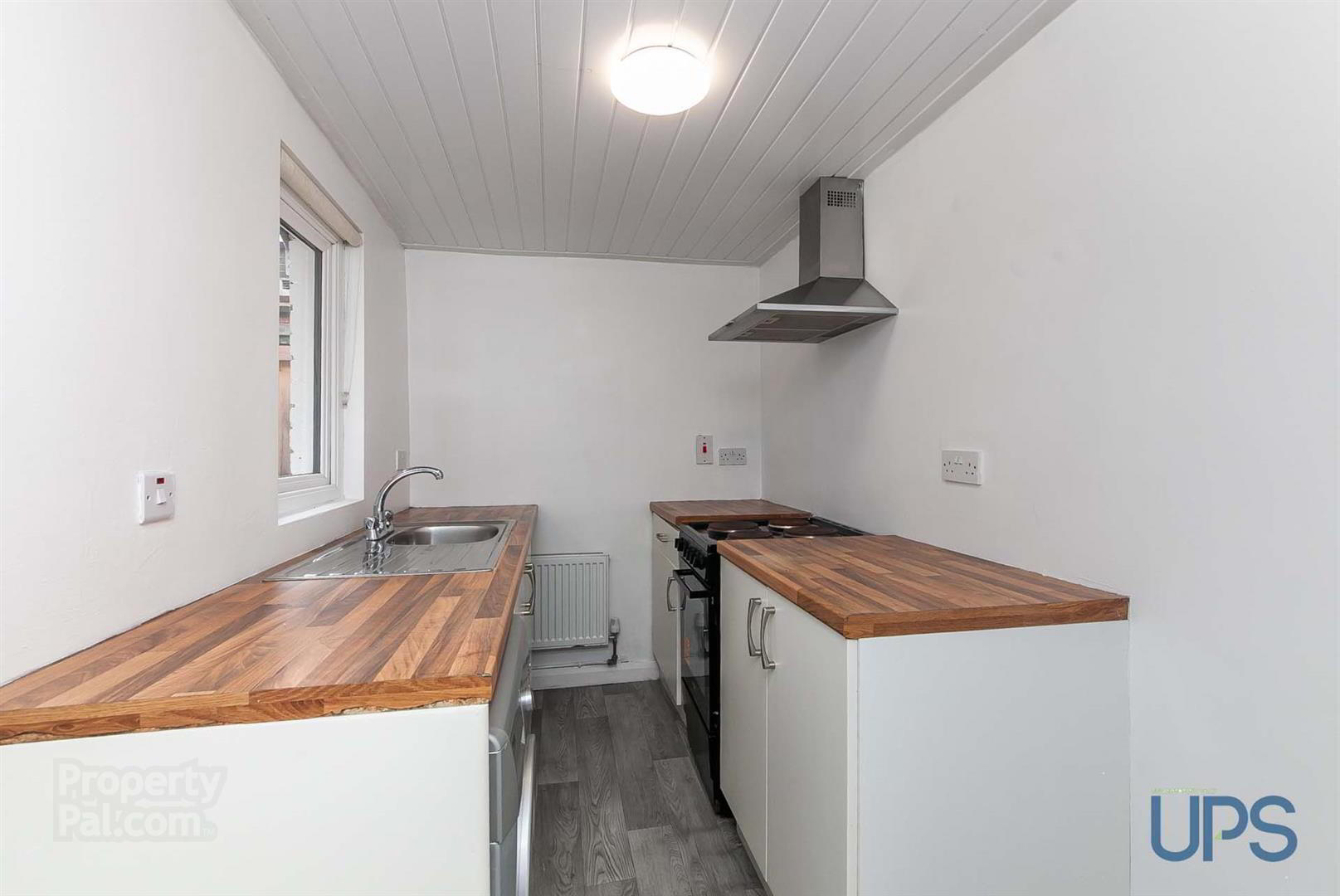 21 Hugo Street 9 of 19