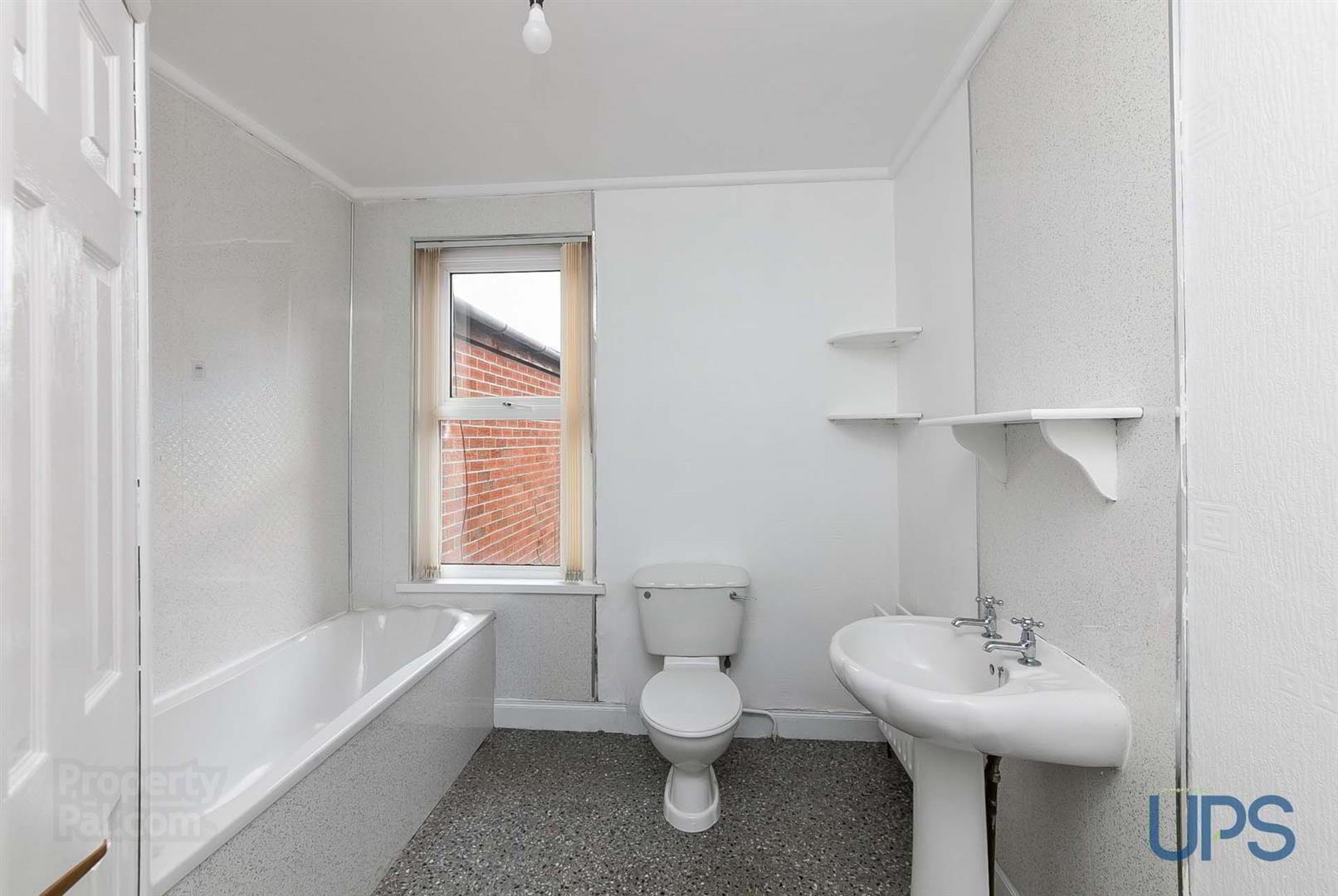 21 Hugo Street 15 of 19