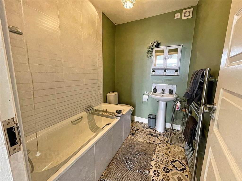 427 Springfield Road 11 of 18