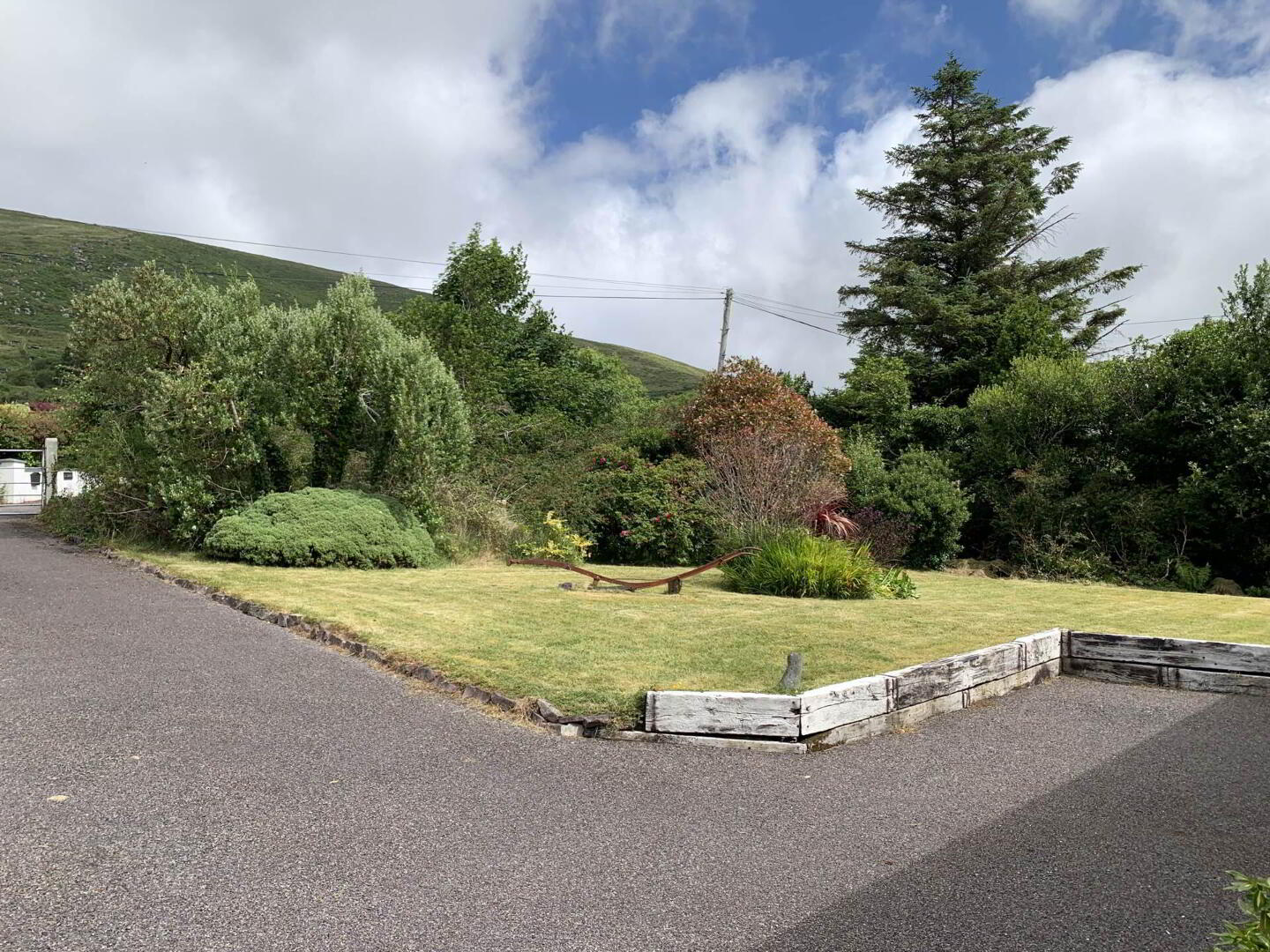 Tigh Roscol 8 of 38
