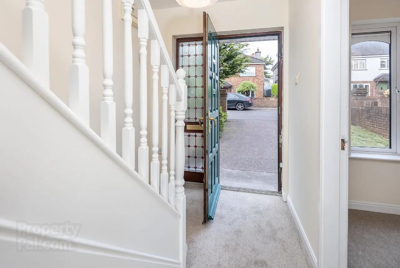 22 Gate Lodge 6 of 22