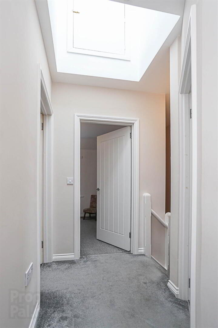 78 Clandeboye Road 7 of 19