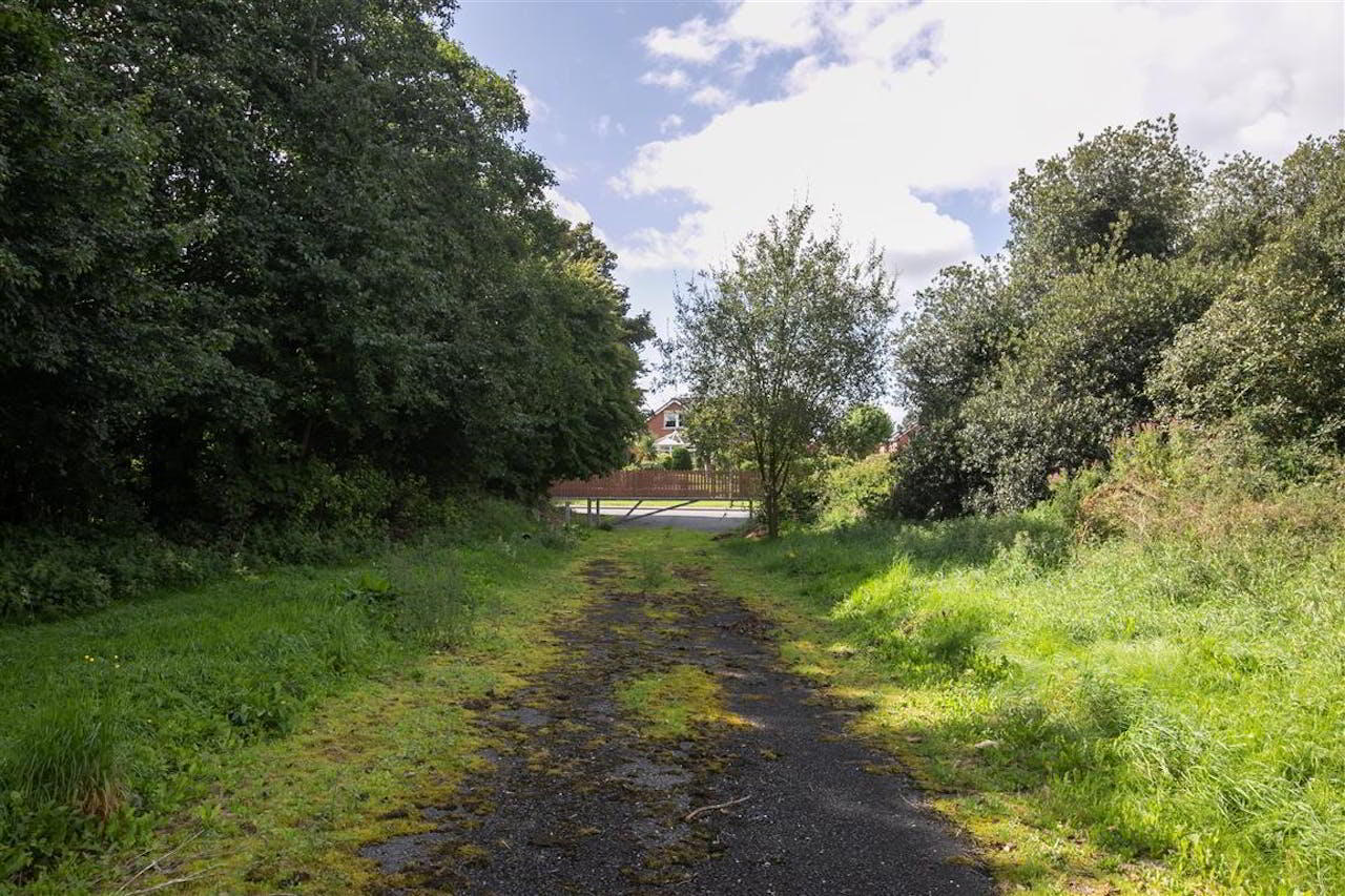 Former Pinebank Community Centre Site 6 of 12