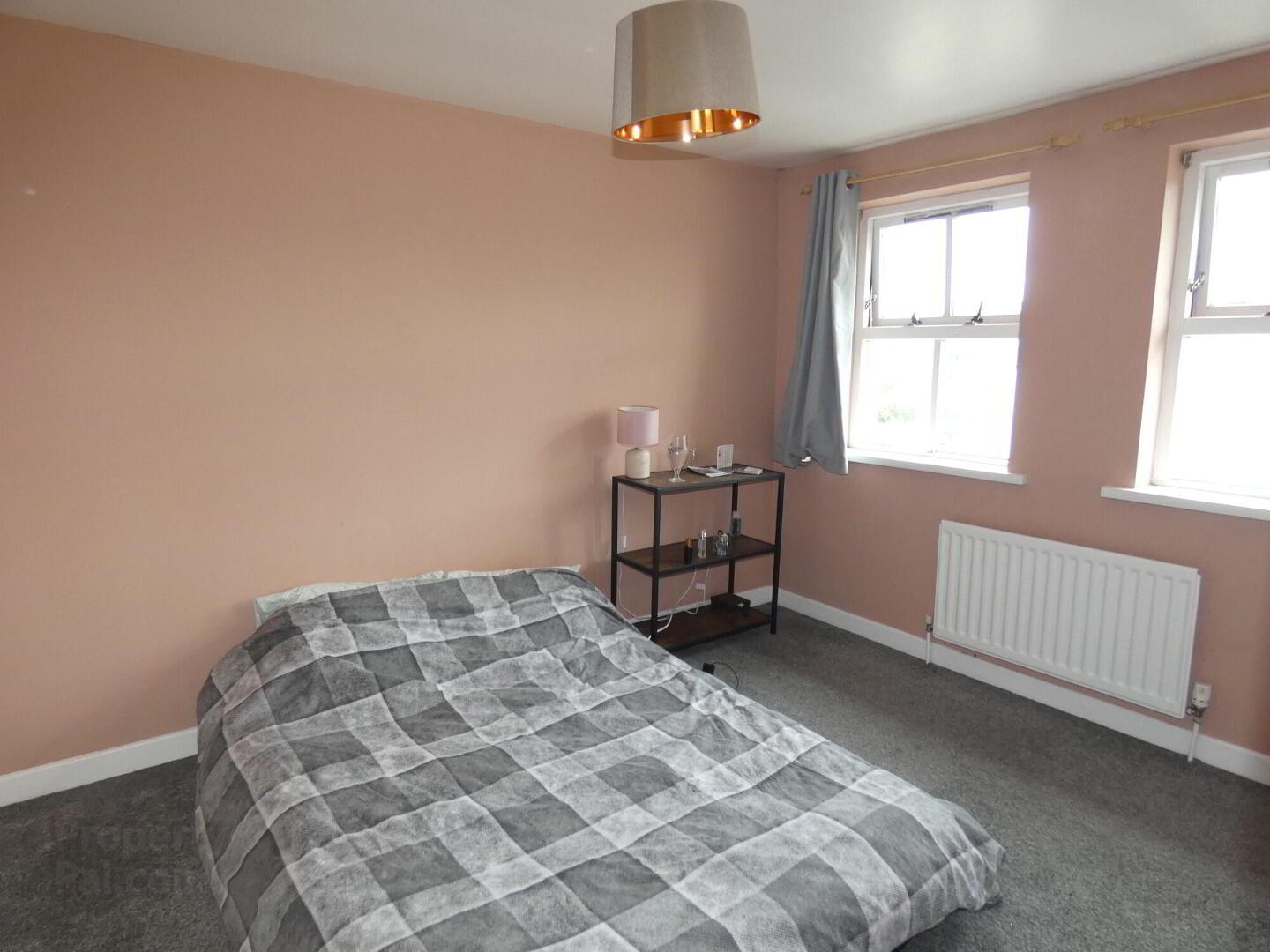 7 Braddan Place ( Mill Road ) 13 of 22