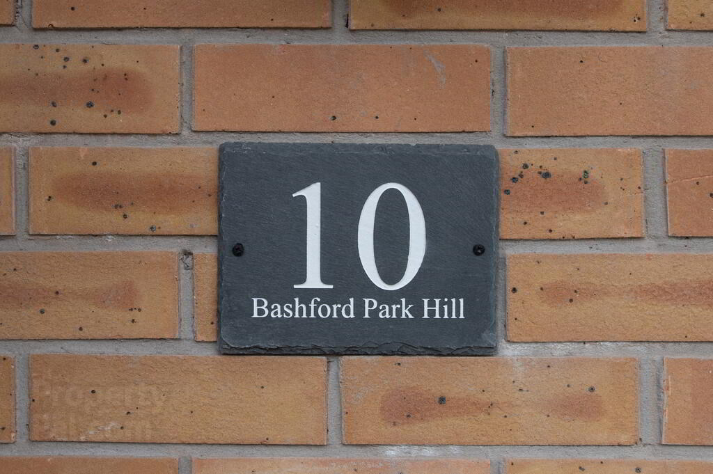 10 Bashford Park Hill
