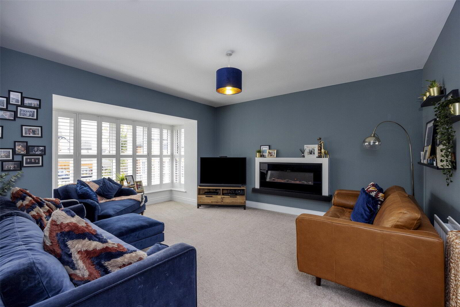 26 Millmount Village Drive 5 of 18