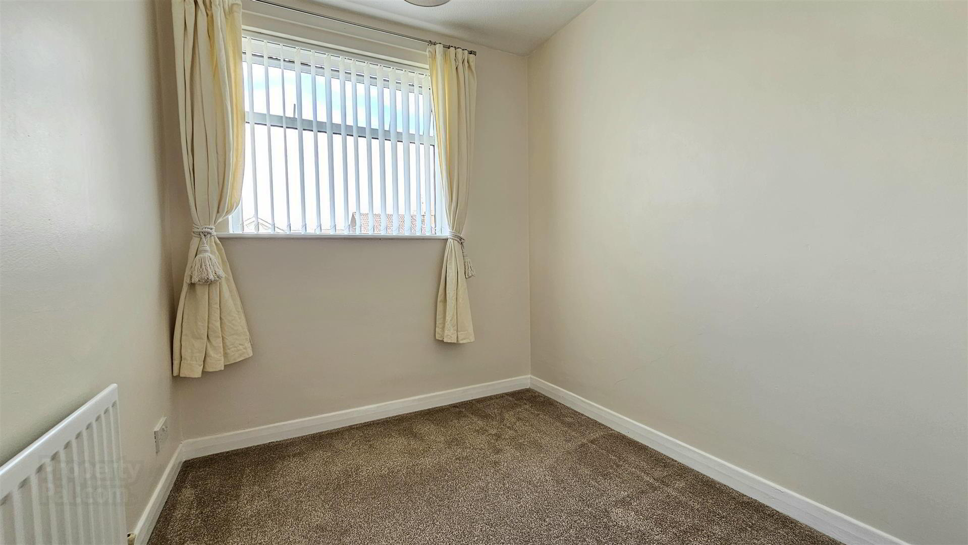 1 Knights Avenue 13 of 18
