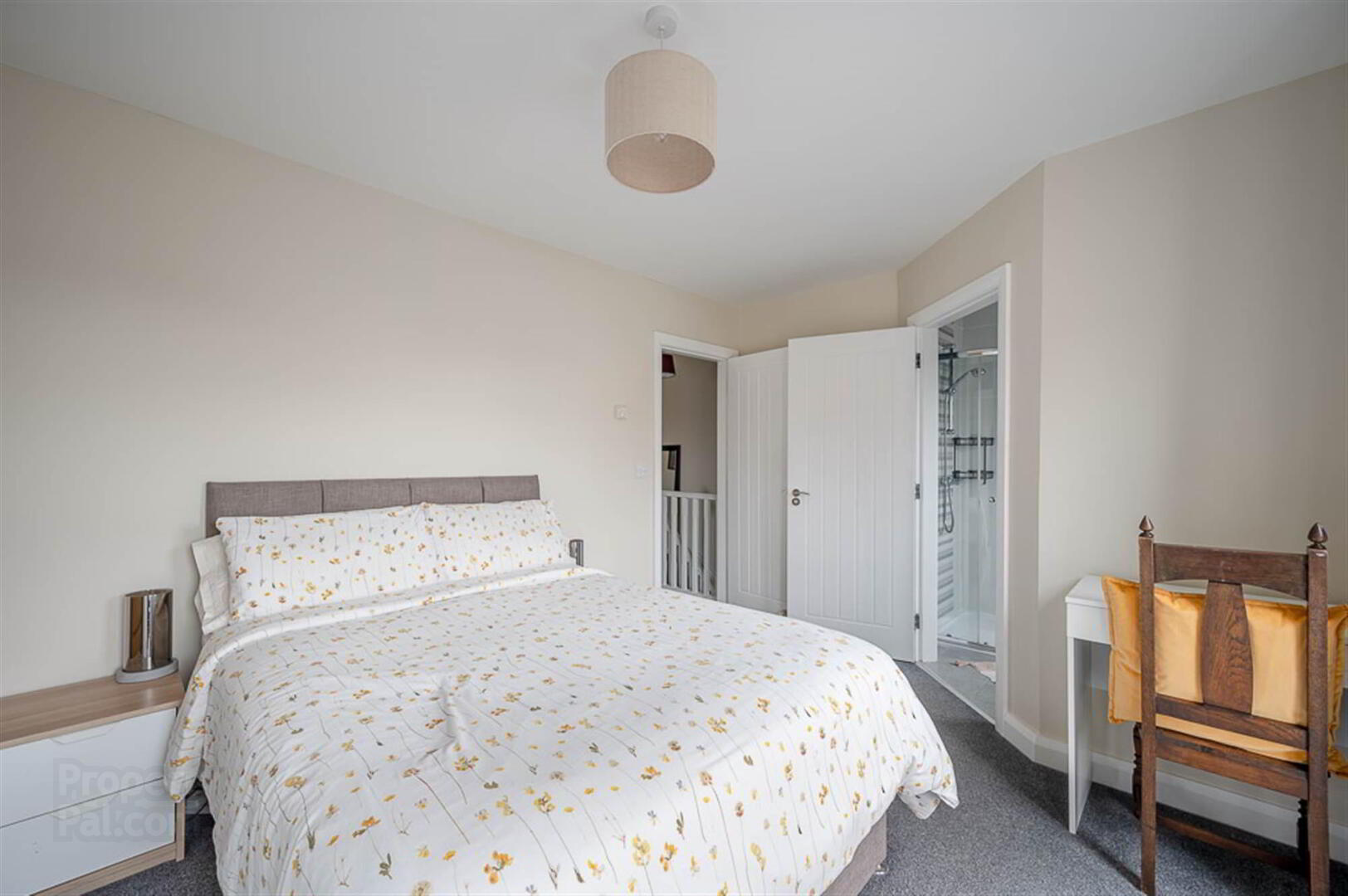 14 Wandsworth Court 16 of 24