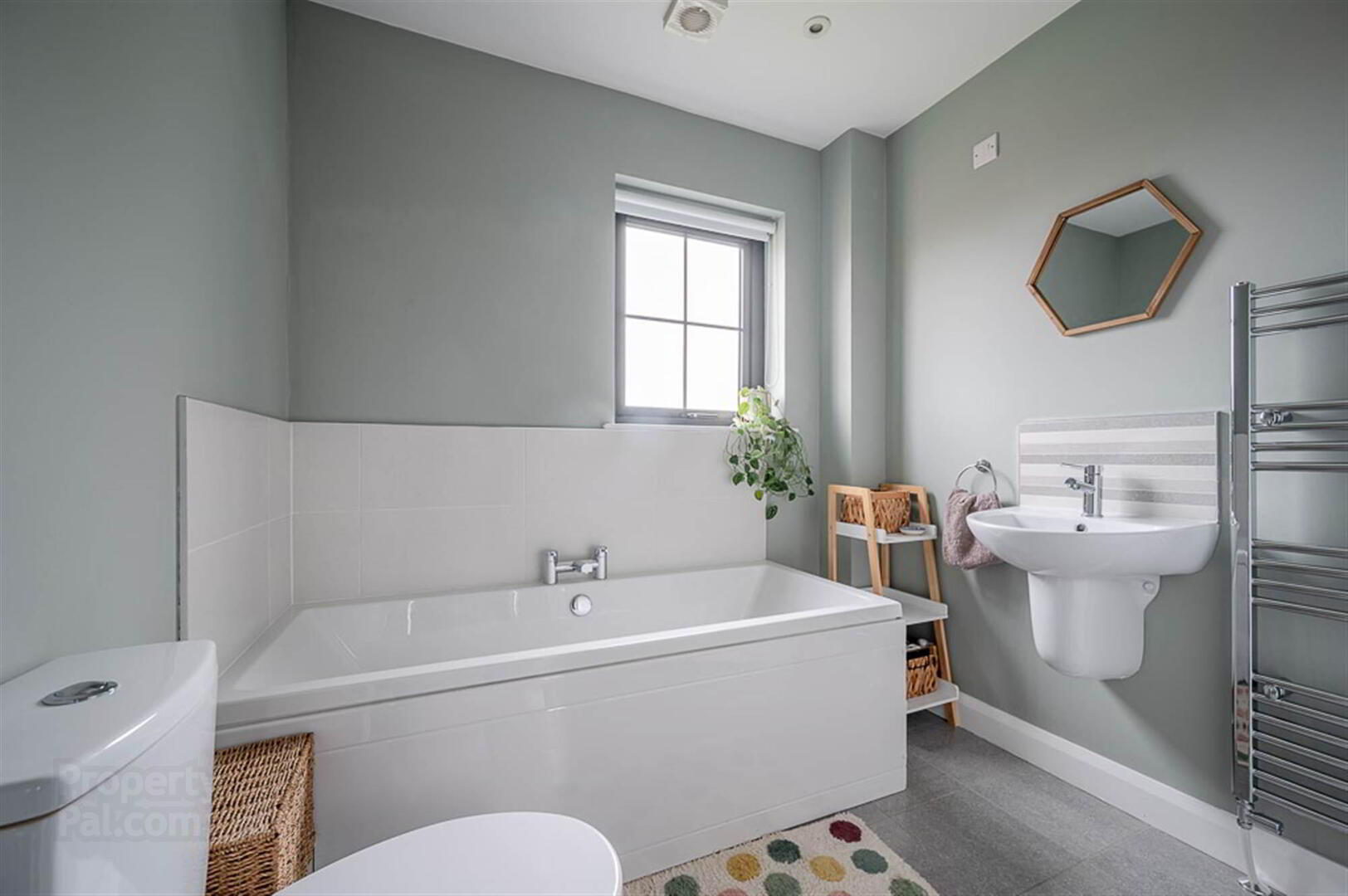 14 Wandsworth Court 20 of 24