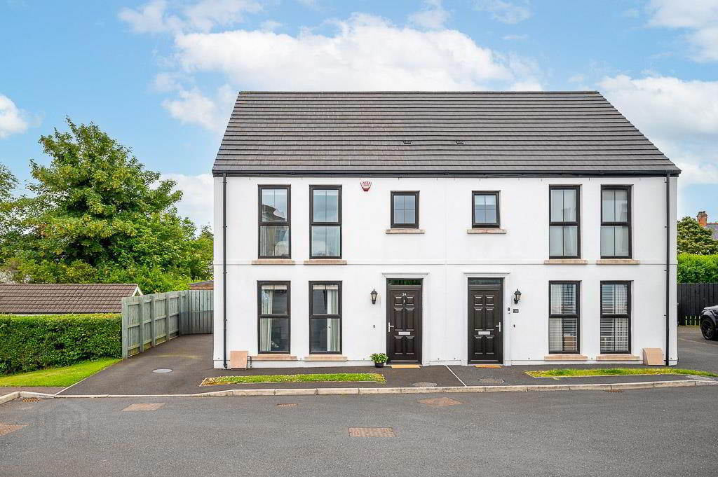 14 Wandsworth Court 1 of 24