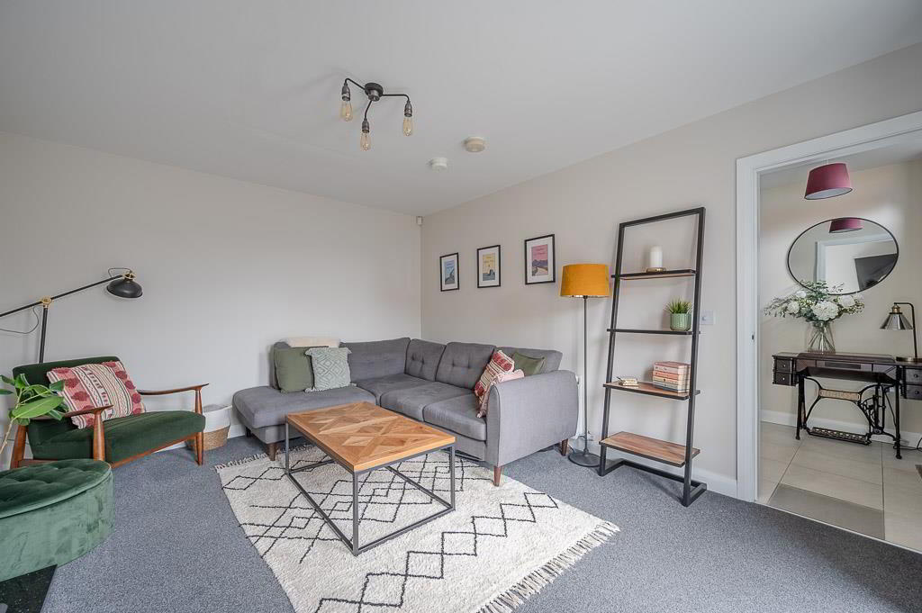 14 Wandsworth Court 8 of 24