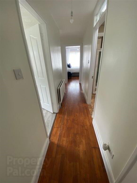 15 Brooke Avenue 4 of 20