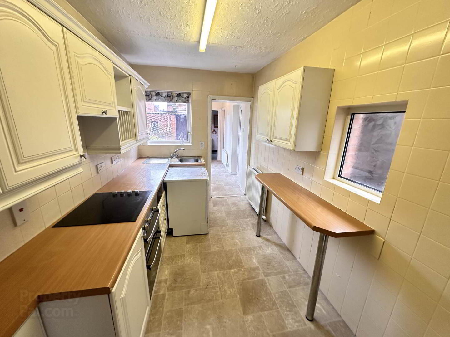 9 Stockmans Crescent 9 of 27