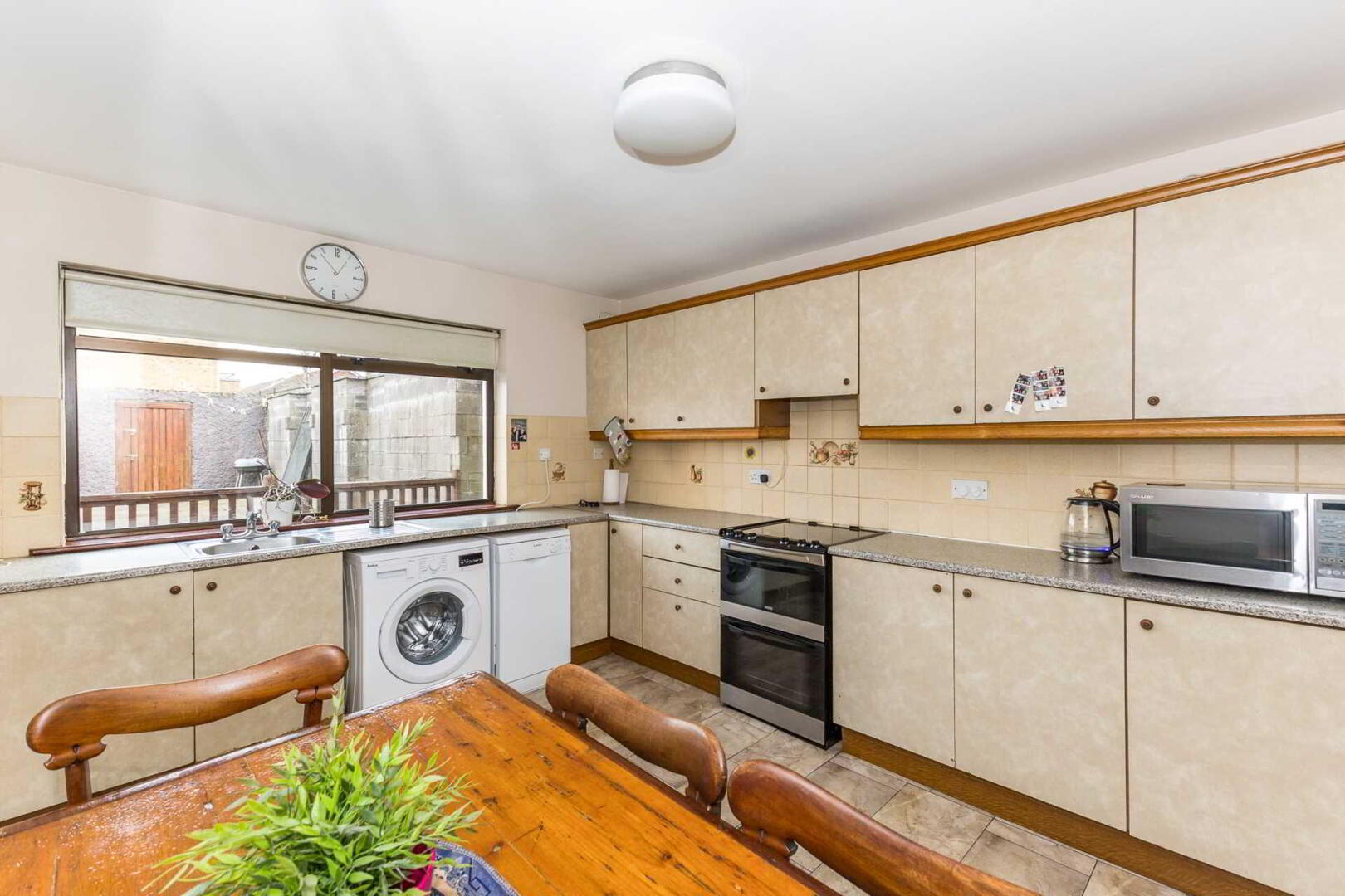 60 Dolmen Court 8 of 21