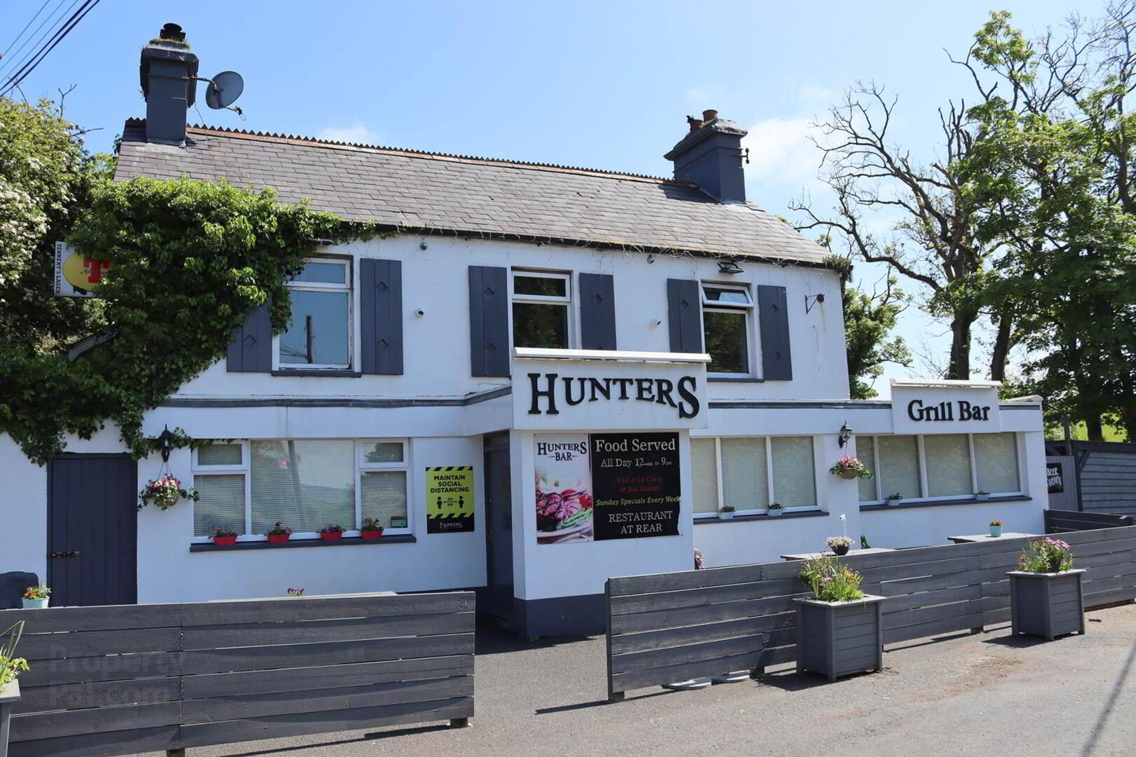 Hunters Bar