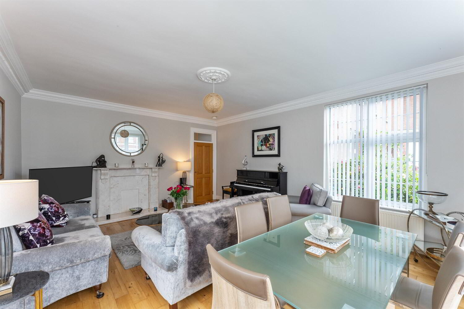 29 Thornhill 6 of 16