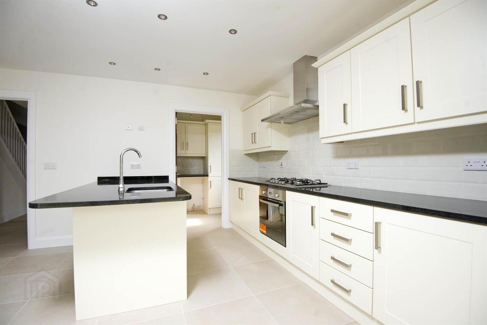 20a Eastleigh Drive 7 of 15