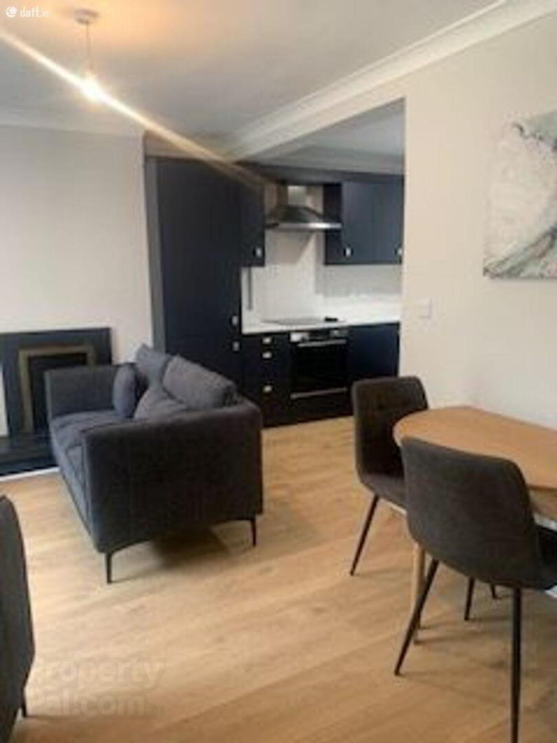 Apartment 4 Woodville Lodge 93 Belmont Avenue 4 of 17