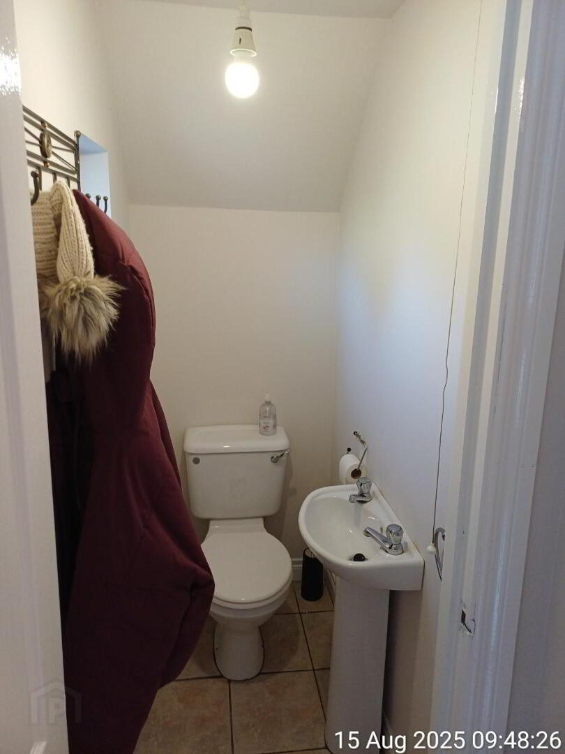 2 Lorne Street 3 of 11