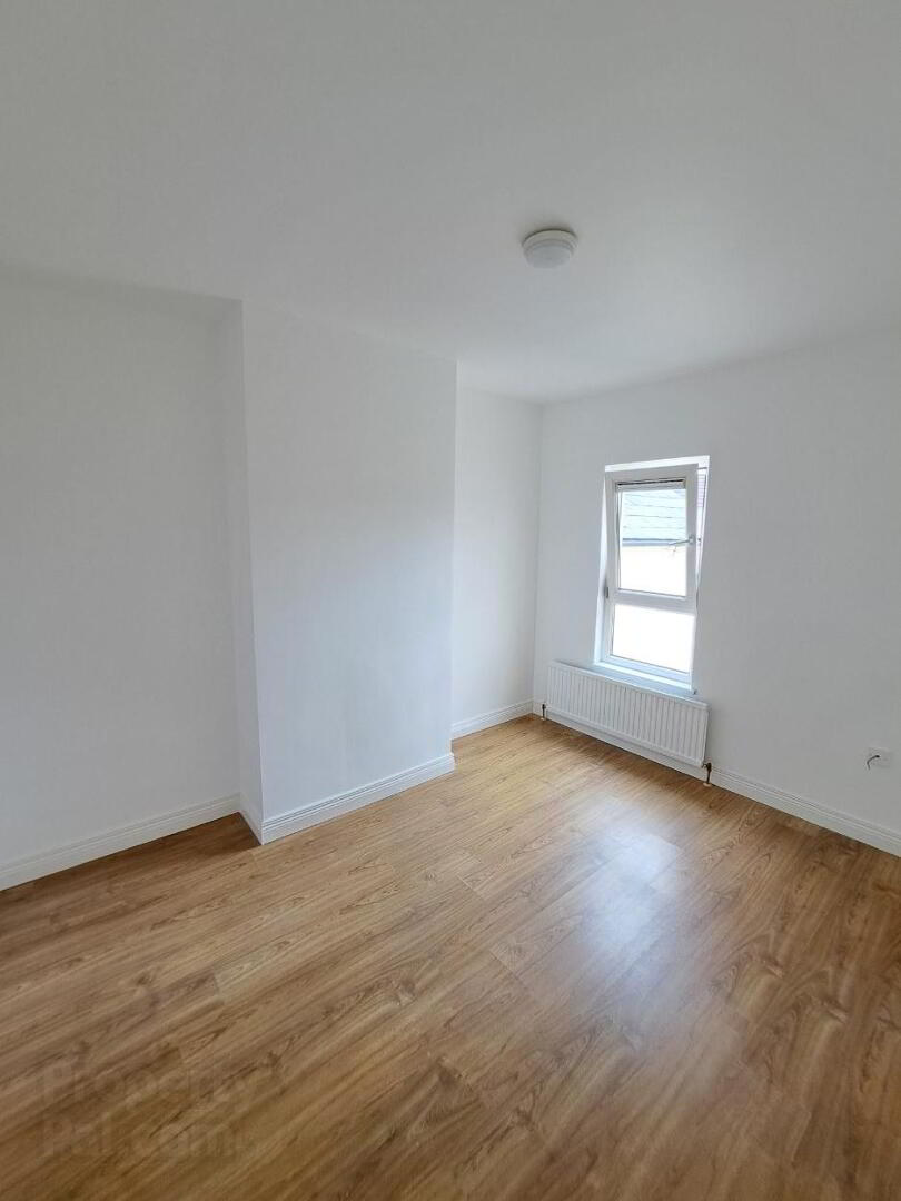 175 Thomas Street 5 of 7