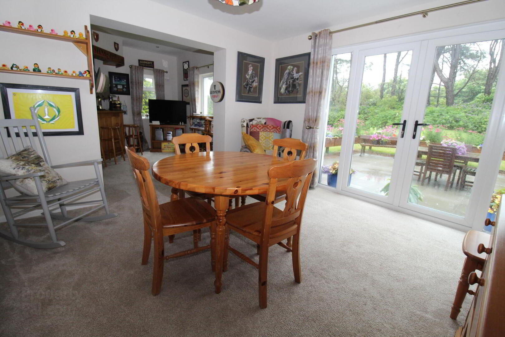 23 Main Road 16 of 36