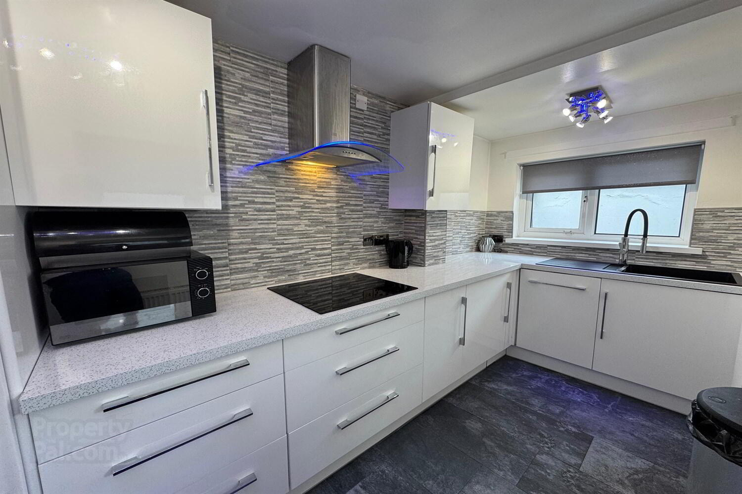 24 Oceanic Avenue 9 of 19