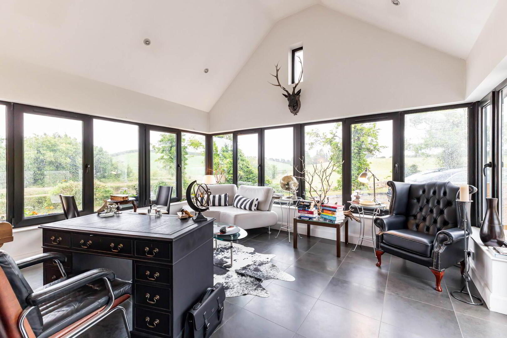 102 Comber Road 9 of 36