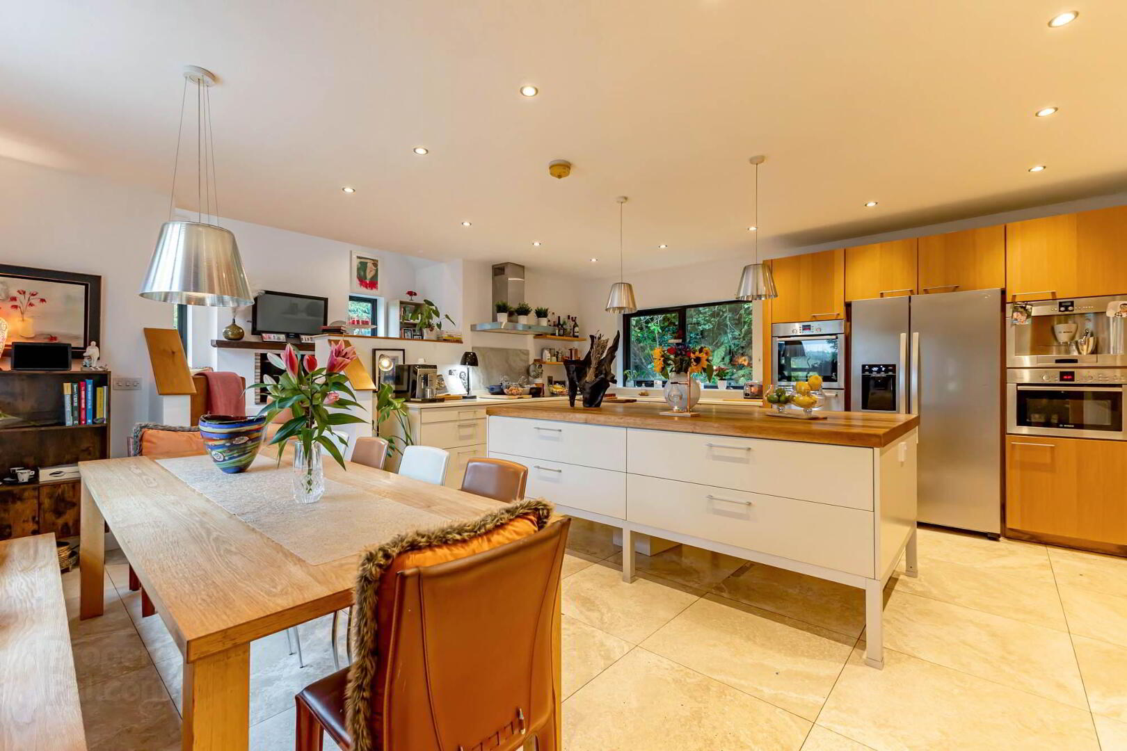 102 Comber Road 11 of 36