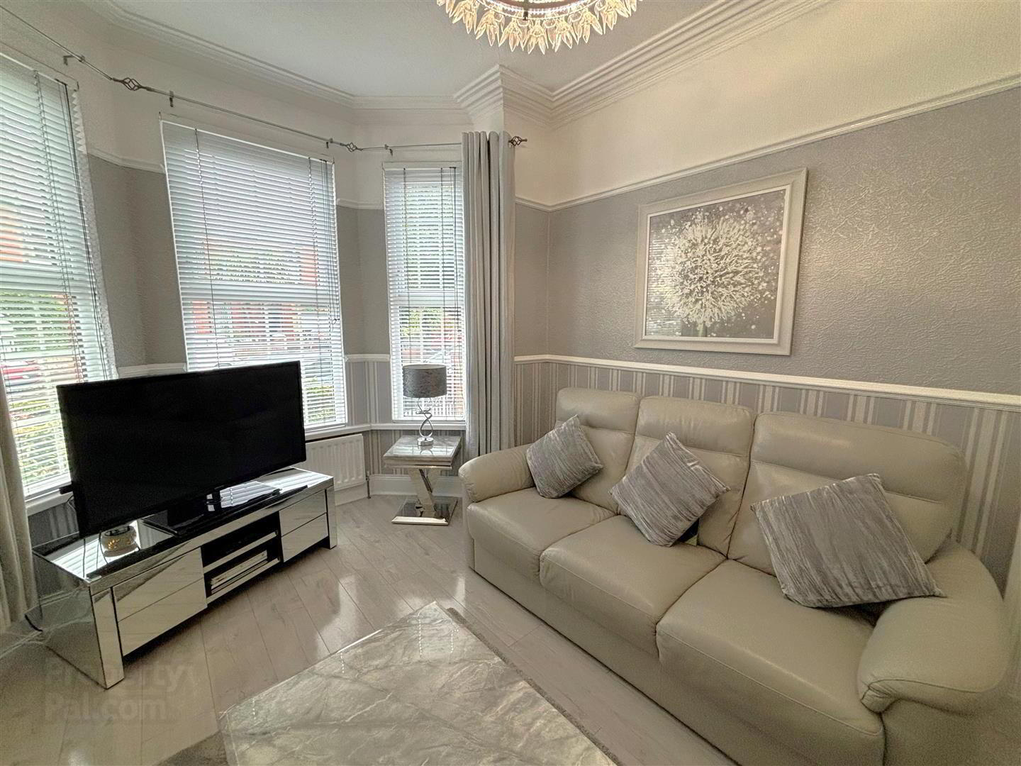 254 Cliftonville Road 9 of 32