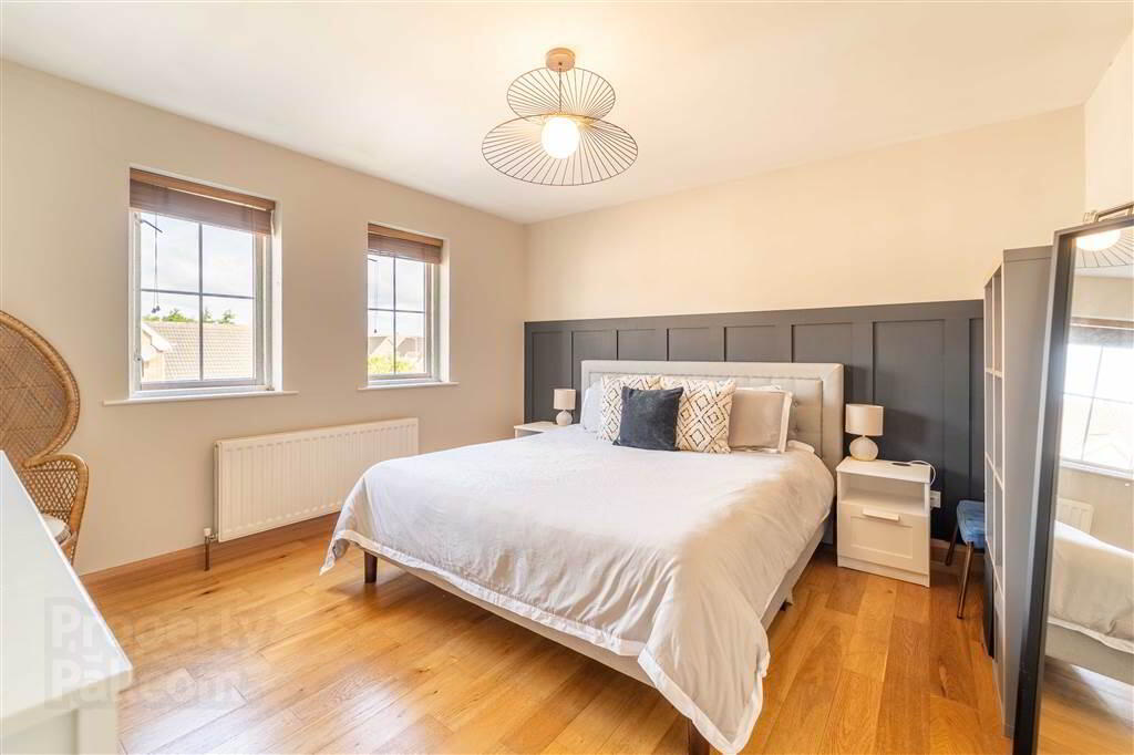 37 Lord Wardens Court 12 of 23