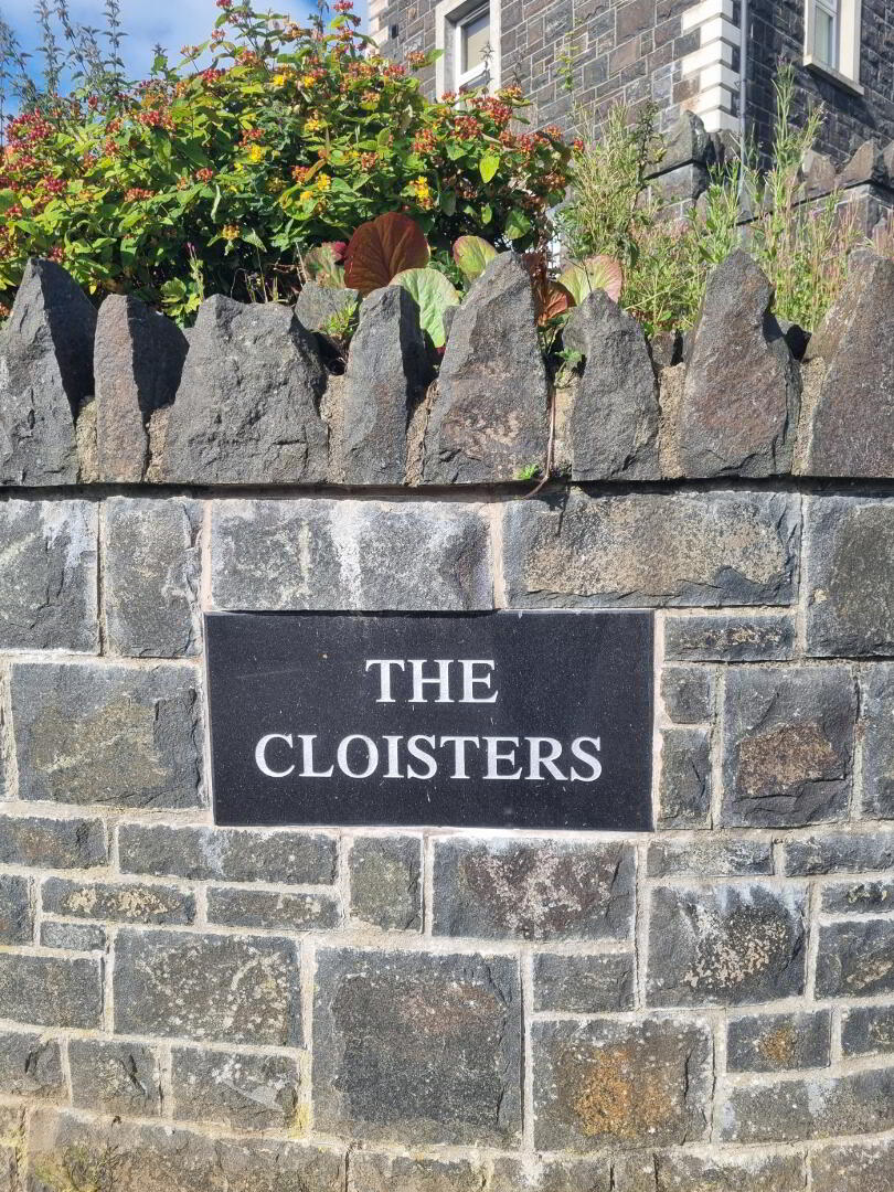 17 The Cloisters