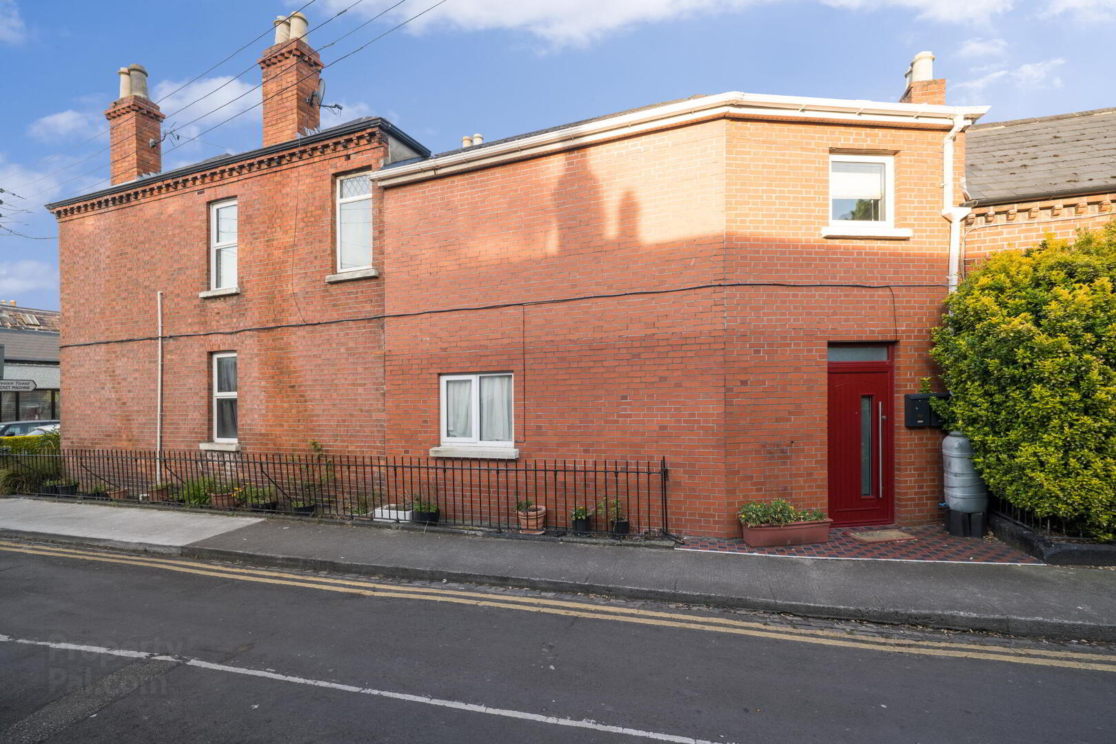 10 Yield 6%, 27 Fontenoy Street 3 of 43