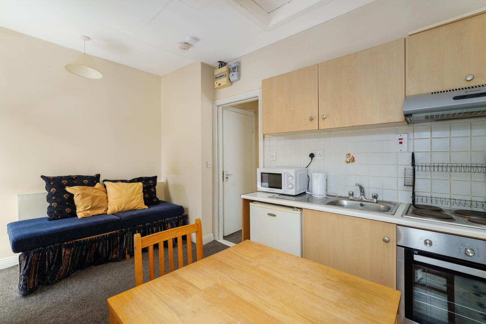10 Yield 6%, 27 Fontenoy Street 15 of 43