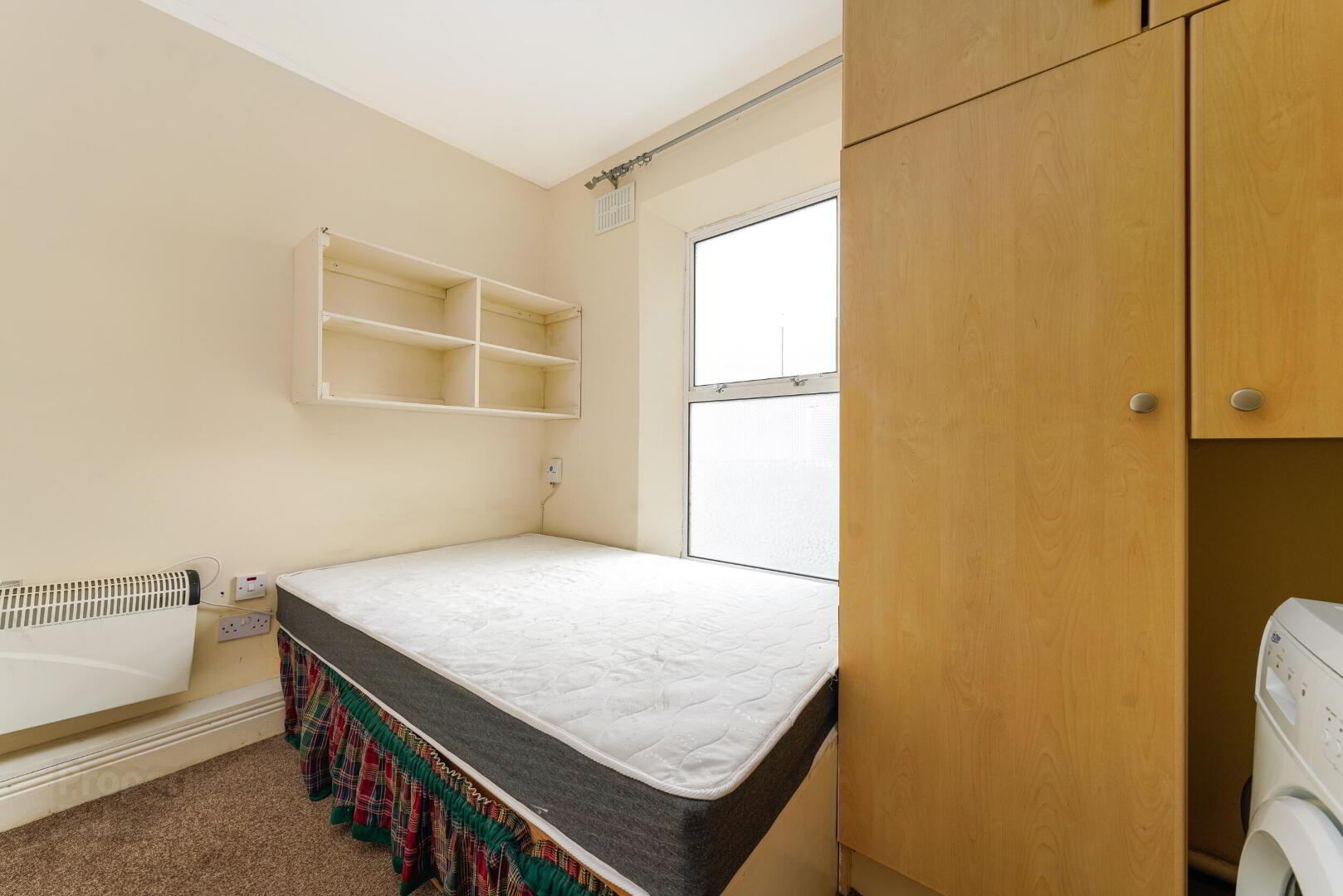 10 Yield 6%, 27 Fontenoy Street 20 of 43