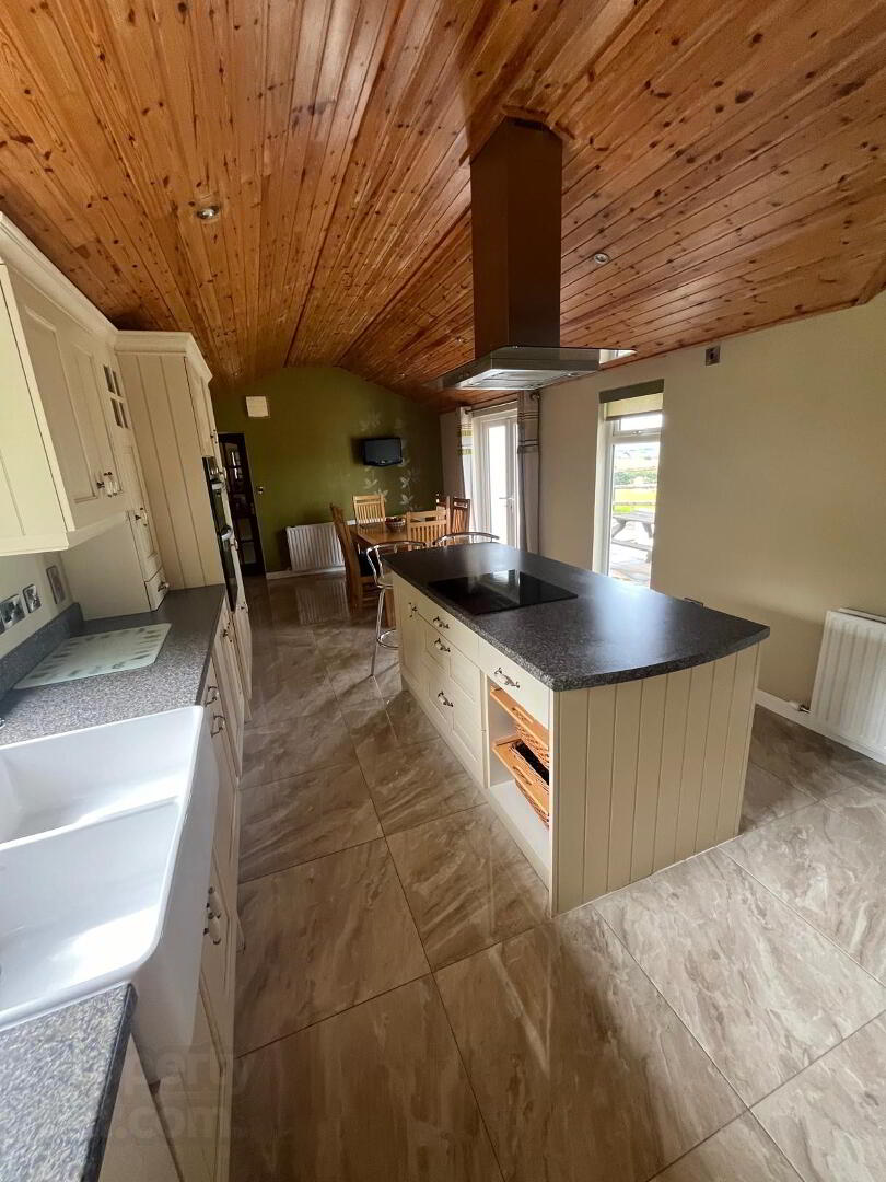 16 Leckpatrick Road 14 of 43
