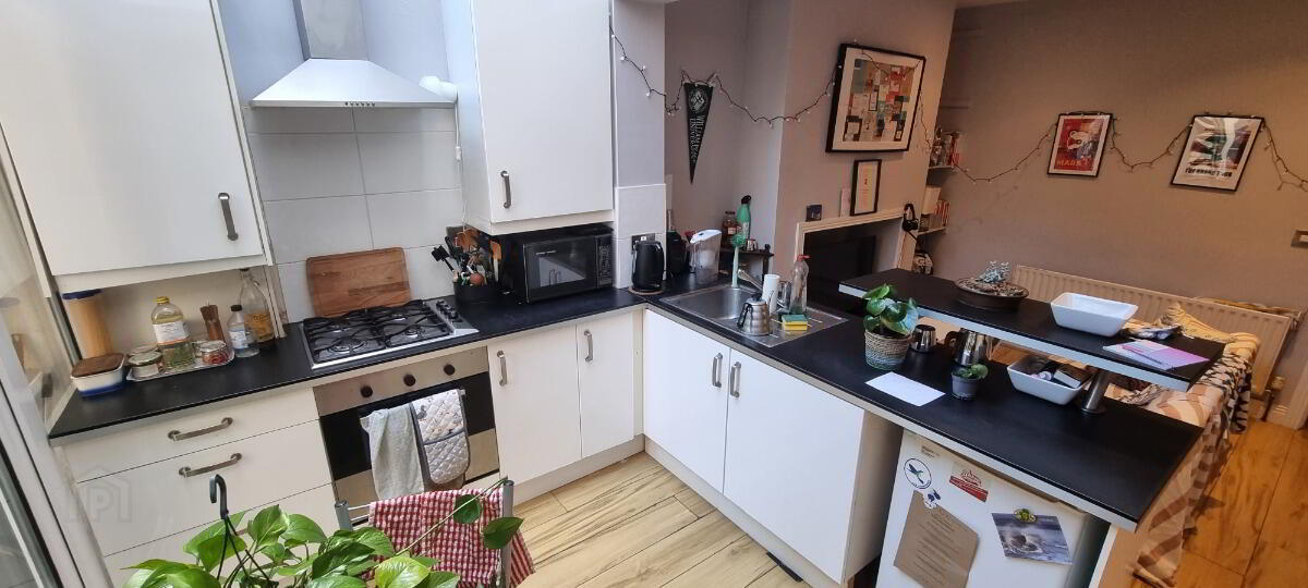 Apartment 1 28 Stranmillis Gardens 3 of 8