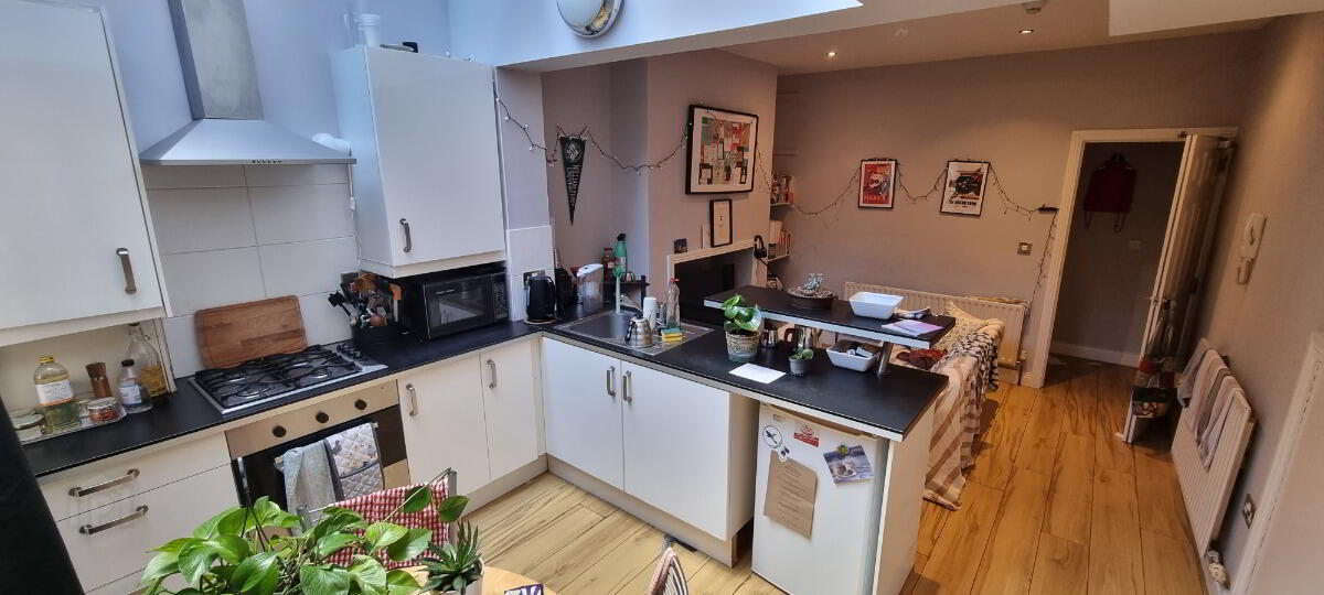 Apartment 1 28 Stranmillis Gardens 4 of 8
