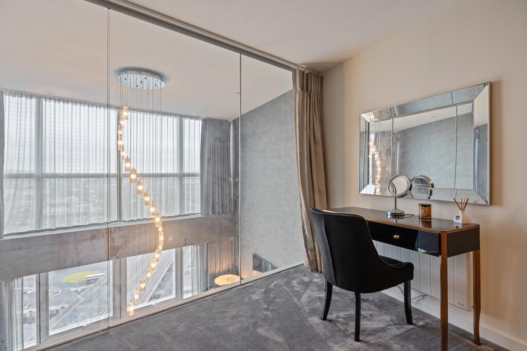 25-06 Obel, 62 Donegall Quay 24 of 33