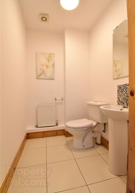 17 Castlegate Copse 6 of 15