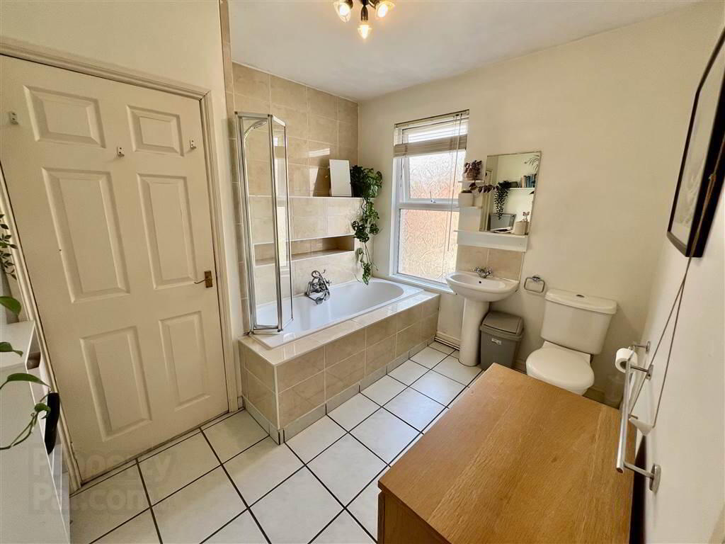 60 Richardson Street 13 of 18