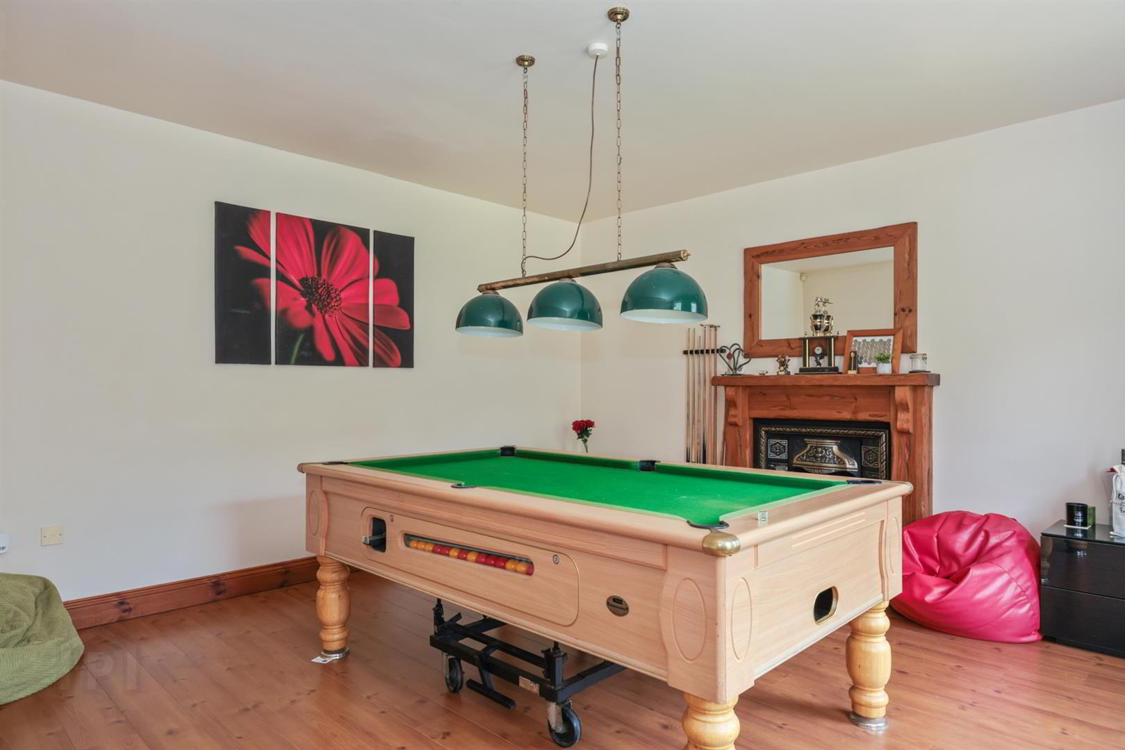 2 Strangford Avenue 4 of 38
