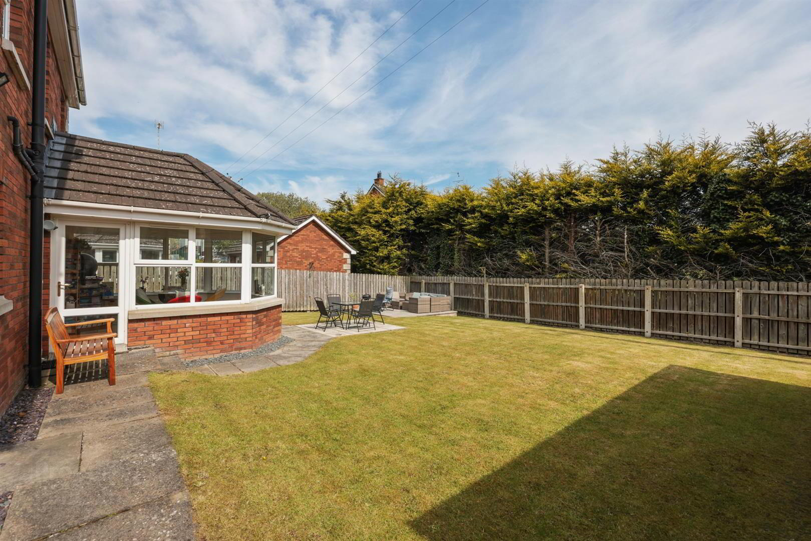 2 Strangford Avenue 32 of 38