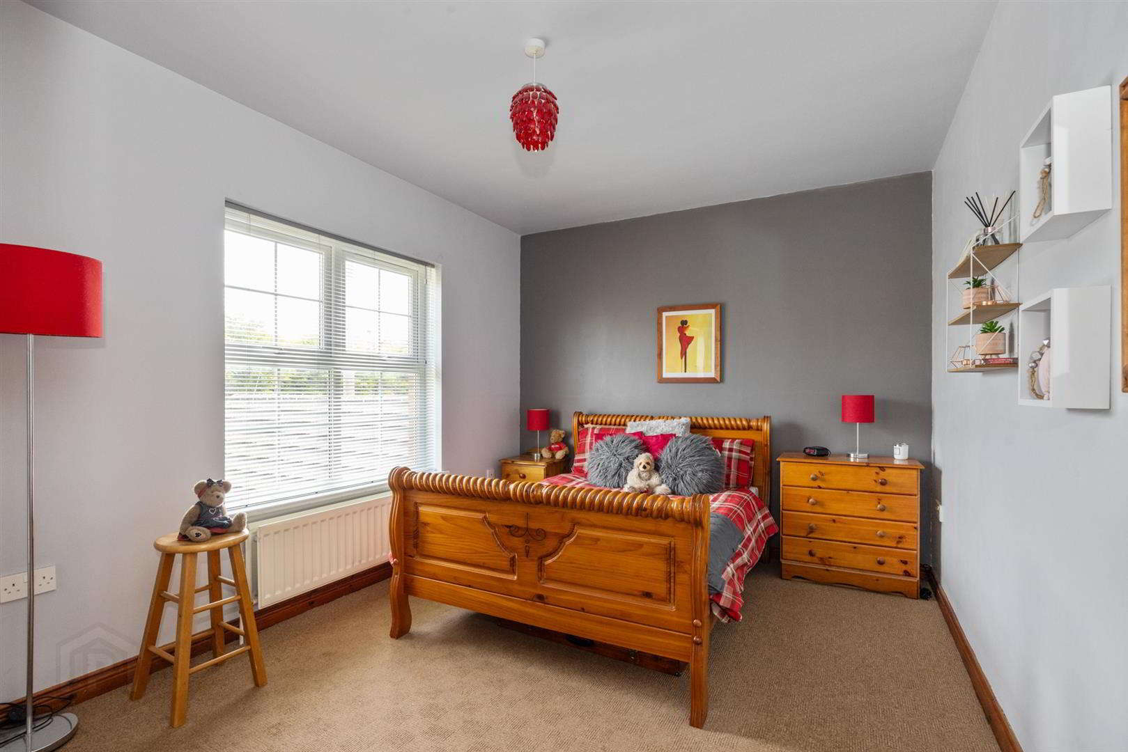 2 Strangford Avenue 22 of 38