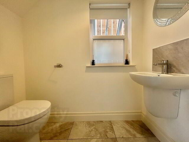 38 Beech Hill View 4 of 16