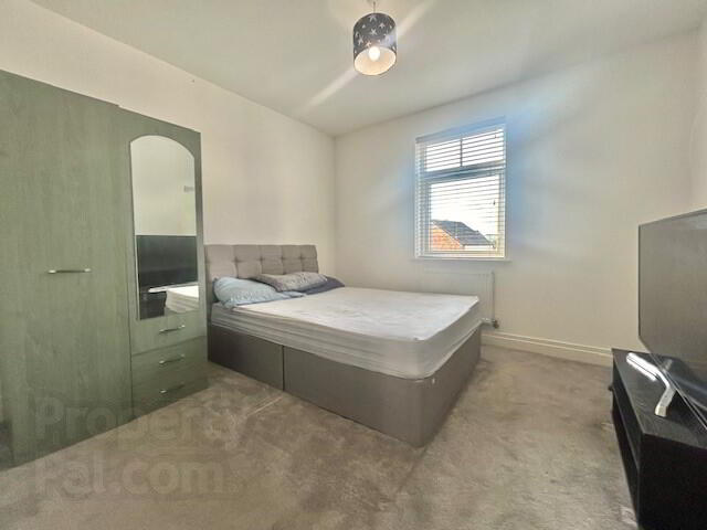 38 Beech Hill View 11 of 16