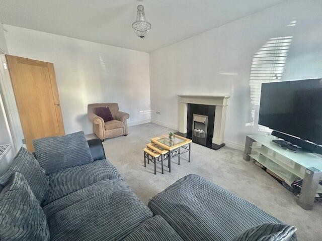 38 Beech Hill View 5 of 16