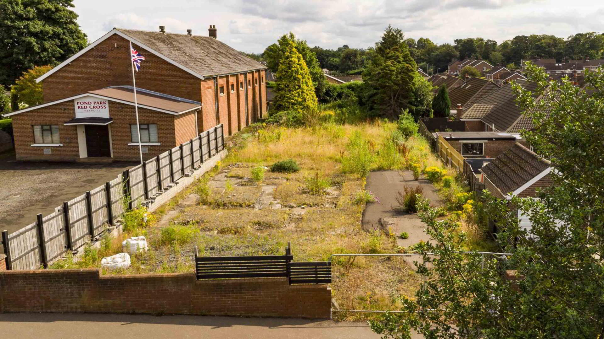 Site For Two Detached Houses, 38 Pond Park Road