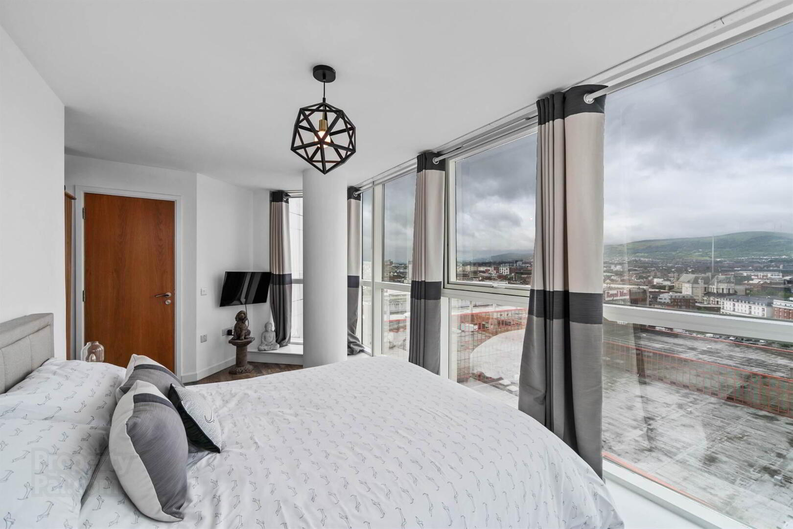 Apartment 15.09 Obel Tower 7 of 11