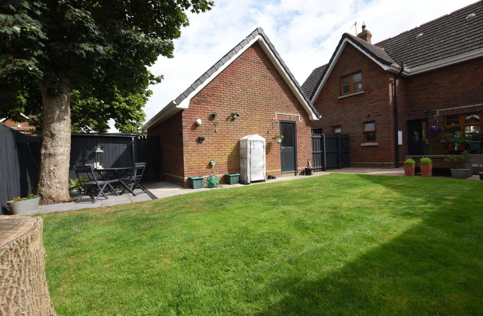 2 Henley Hall 17 of 18